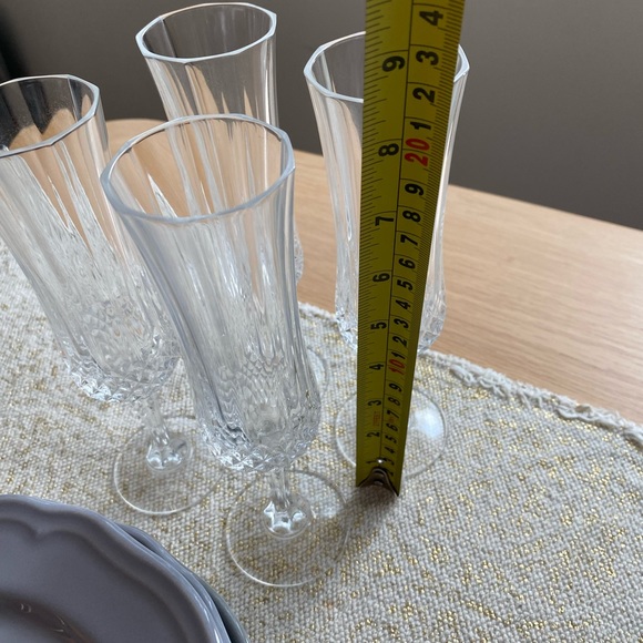 Plates Set and Free Present - Picture 9 of 9